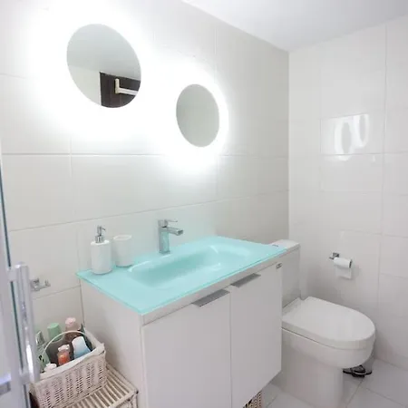 Delta 2 - 2min Walk To Mamalouka,blue Carpet Villa *