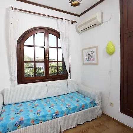 Delta 2 - 2min Walk To Mamalouka,blue Carpet Villa Pefkochori